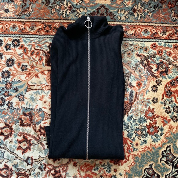 A.L.C. Long Black Zip Sweater - Picture 2 of 2